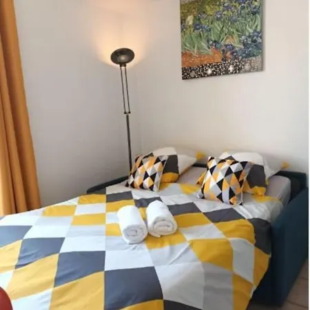 Magnifique Centre-ville Apartment *