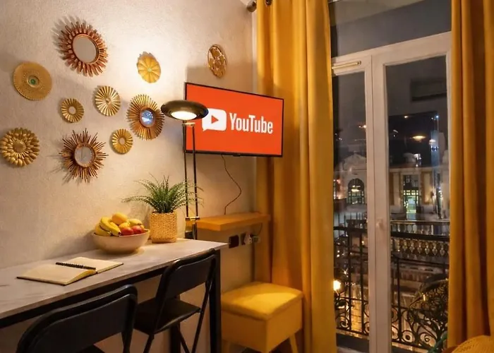 Magnifique Centre-ville Appartement *